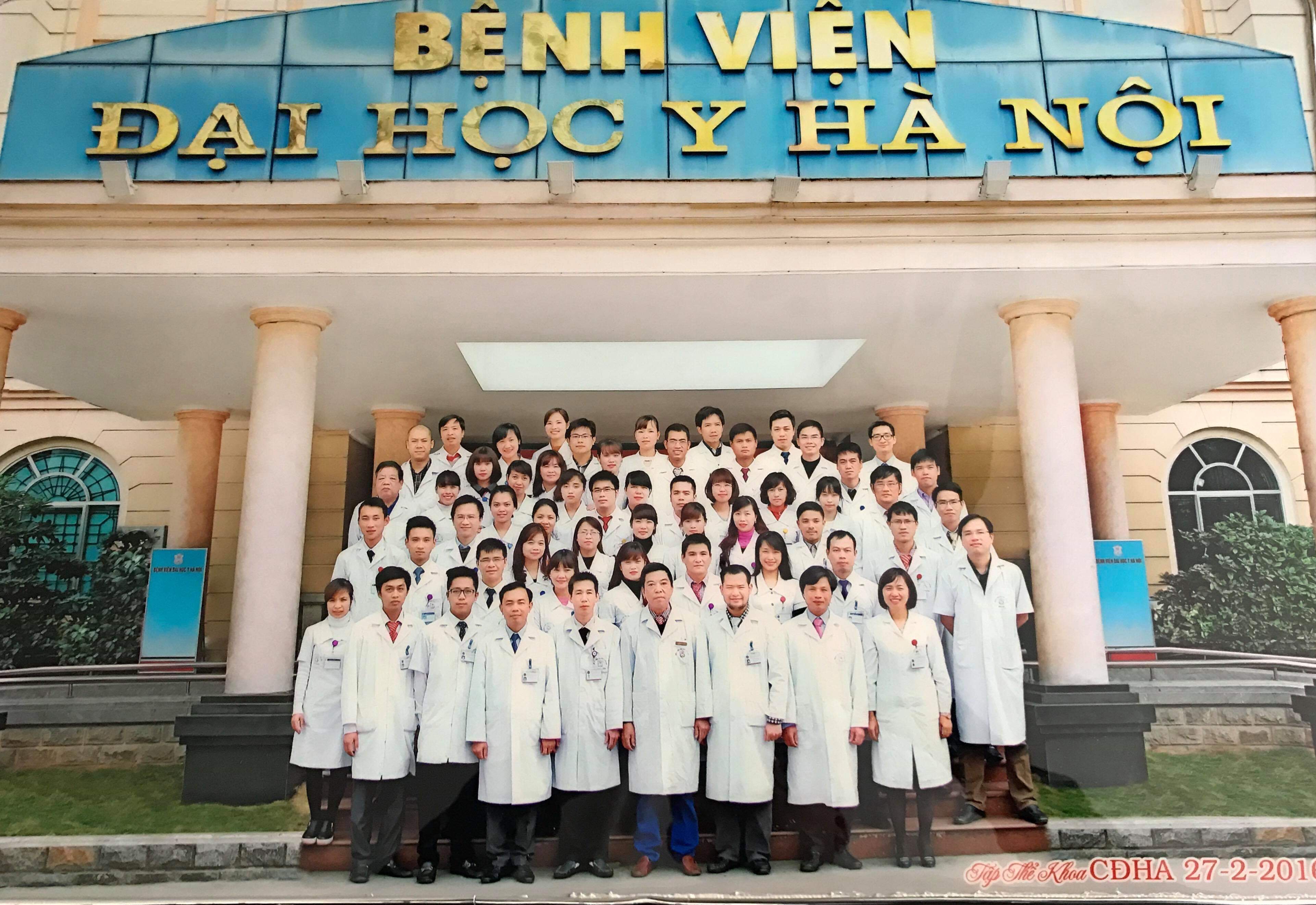 Tập thể khoa CĐHA- bệnh viện Đại Học Y Hà Nội